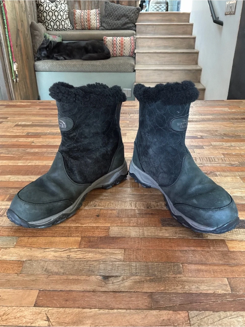The North Face Women’s Black Quilted Shearling-Trim Winter Boots